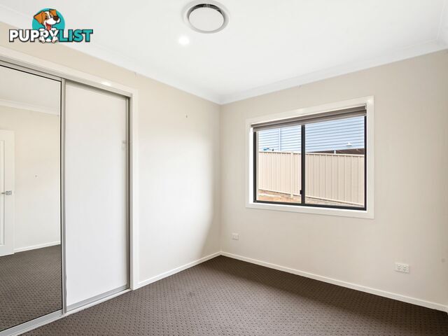 5 Lookout Place ROSENTHAL HEIGHTS QLD 4370