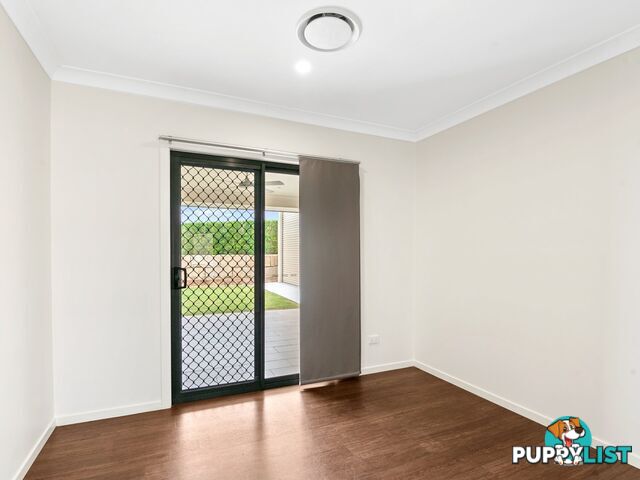 5 Lookout Place ROSENTHAL HEIGHTS QLD 4370