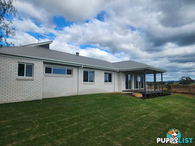 21 Crebra Court WARWICK QLD 4370