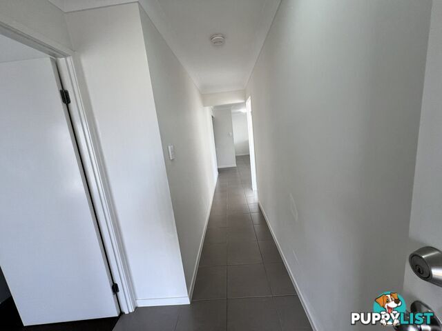 76 Maynes Street ROSENTHAL HEIGHTS QLD 4370