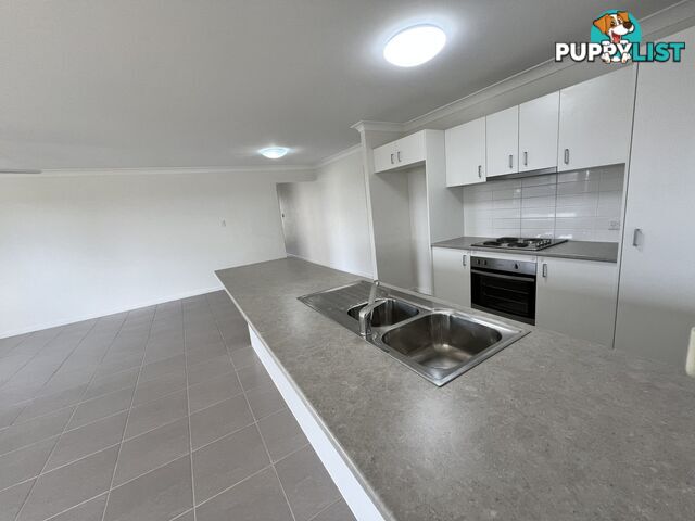 76 Maynes Street ROSENTHAL HEIGHTS QLD 4370