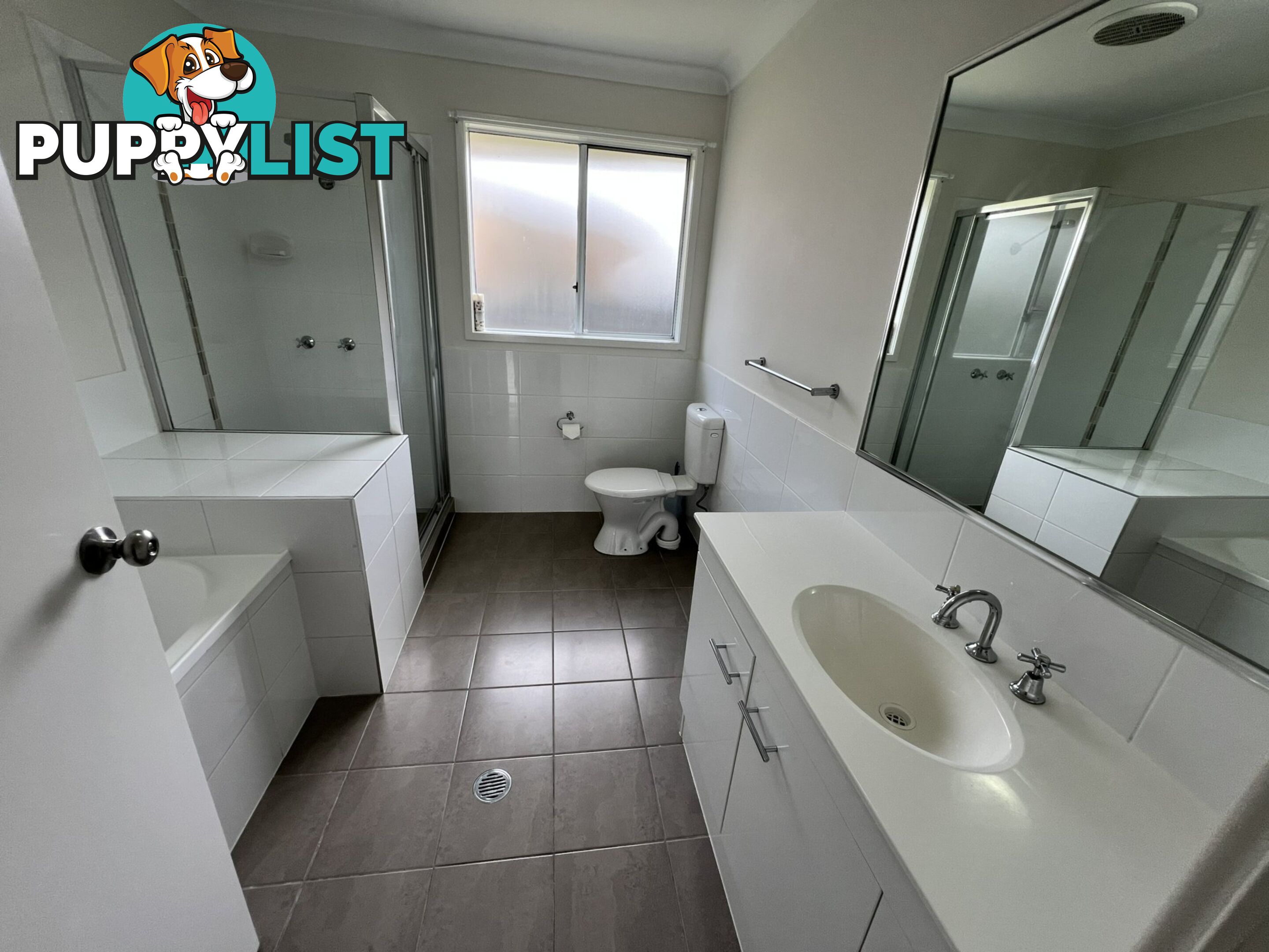 76 Maynes Street ROSENTHAL HEIGHTS QLD 4370