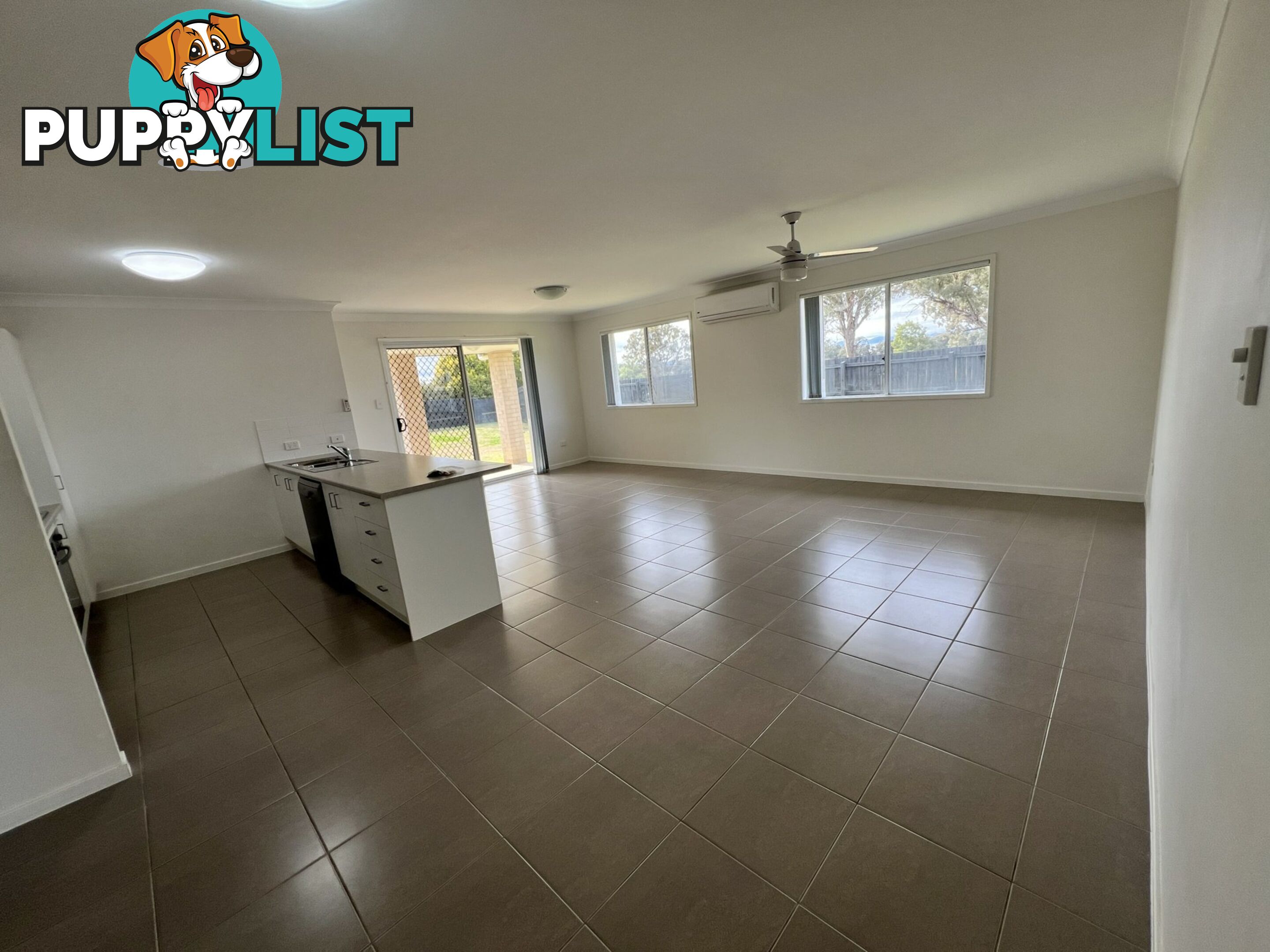 76 Maynes Street ROSENTHAL HEIGHTS QLD 4370