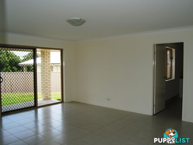 8a Lookout Place WARWICK QLD 4370