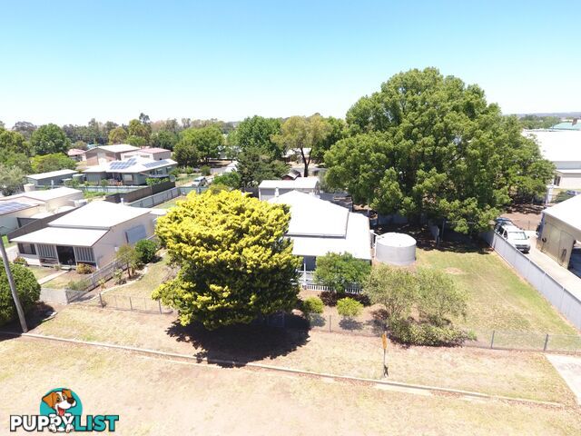 11 Drayton Street ALLORA QLD 4362