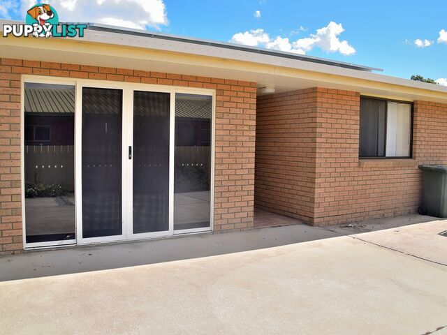 2/11 Barth Street WARWICK QLD 4370