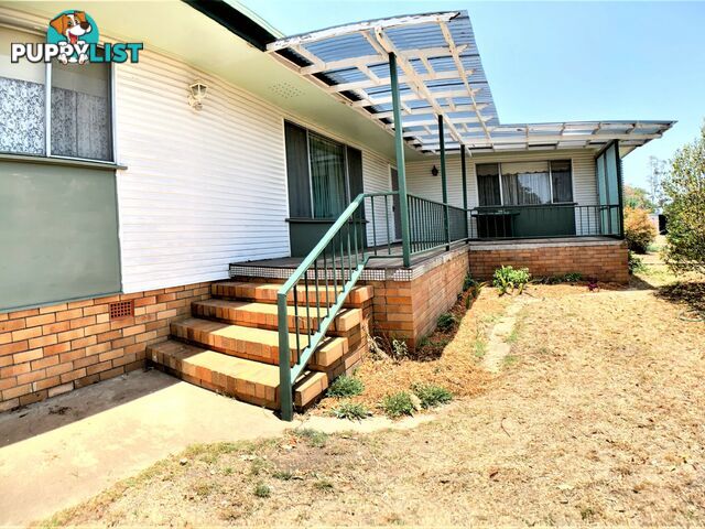 11 Clarke Street WARWICK QLD 4370