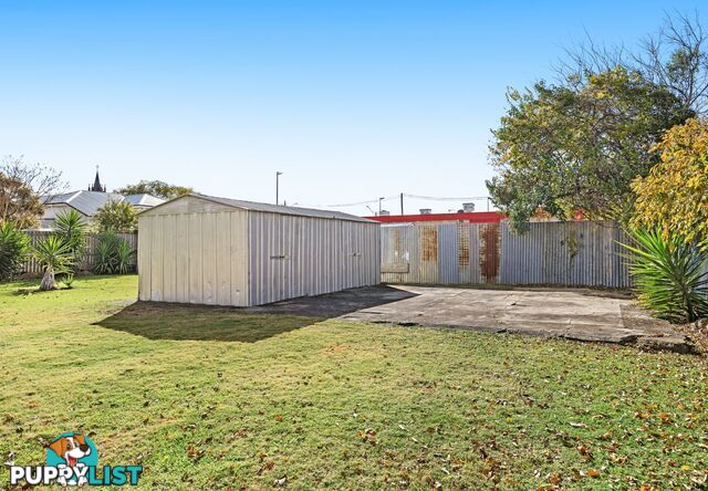 30 Stewart Avenue WARWICK QLD 4370