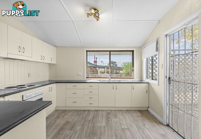 30 Stewart Avenue WARWICK QLD 4370