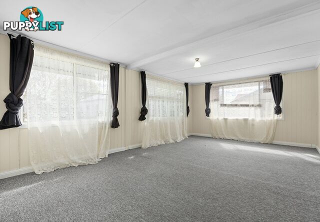 30 Stewart Avenue WARWICK QLD 4370