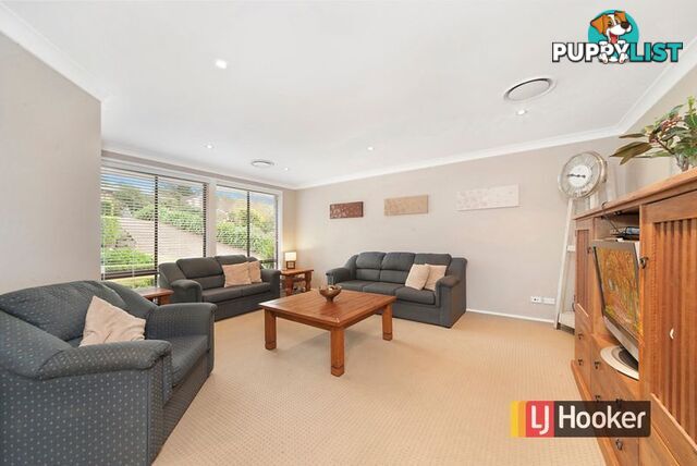 25 Candlebush Crescent CASTLE HILL NSW 2154