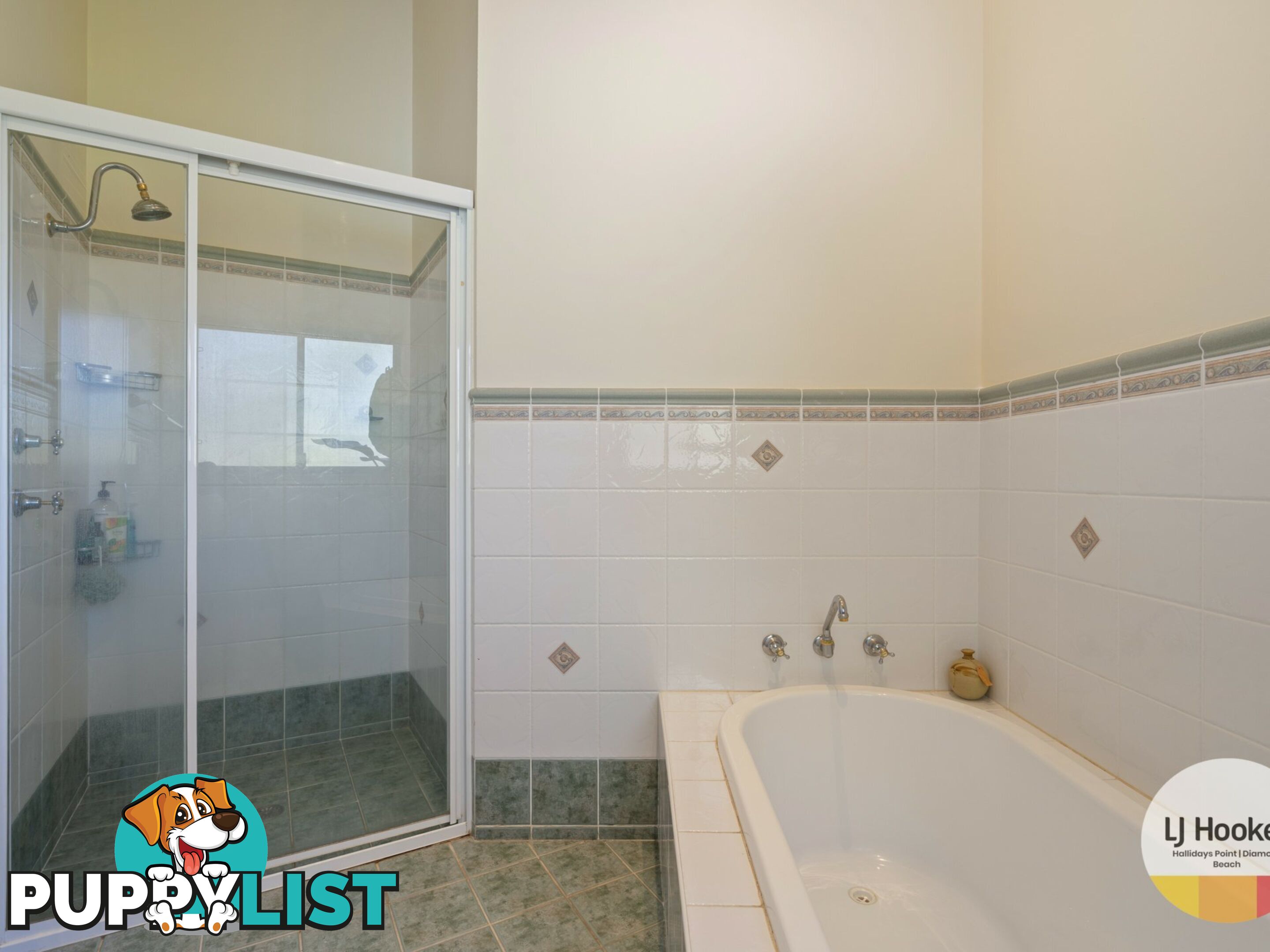 18 Hilltop Parkway TALLWOODS VILLAGE NSW 2430
