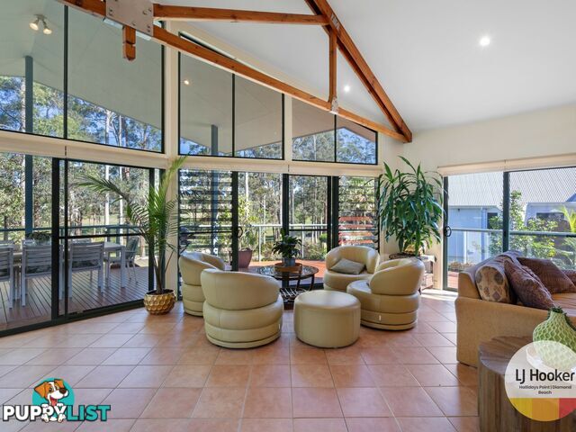 18 Hilltop Parkway TALLWOODS VILLAGE NSW 2430