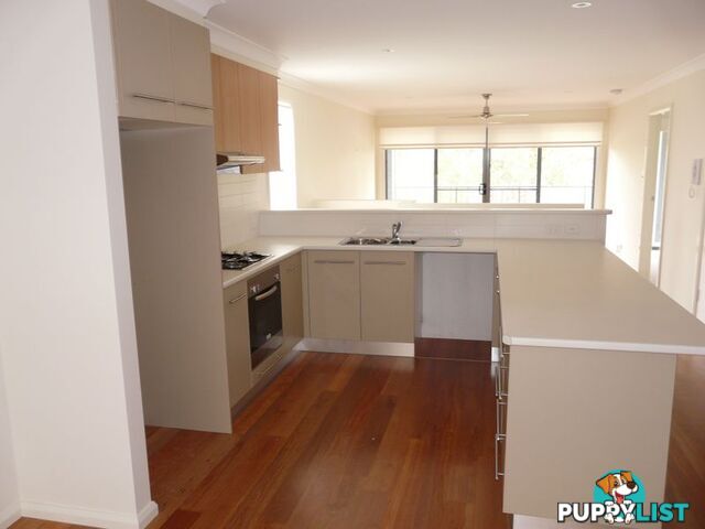 1/51 Hilltop Parkway TALLWOODS VILLAGE NSW 2430