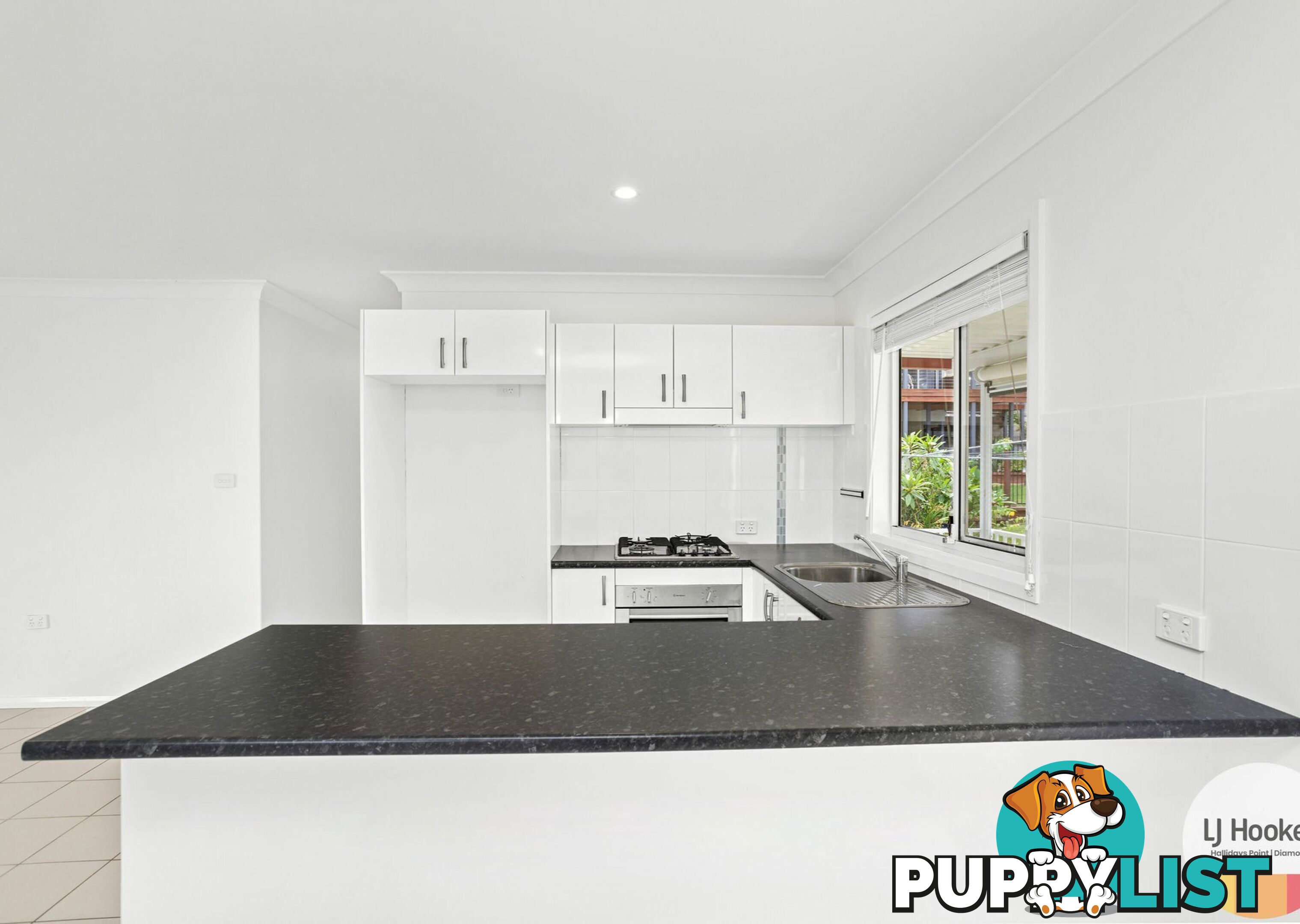 8 Hope Street RED HEAD NSW 2430