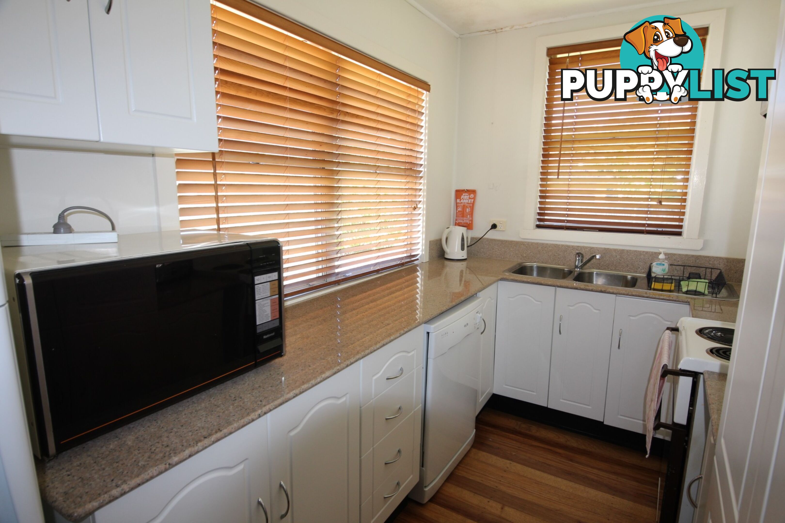 4 Gordon Avenue BLACK HEAD NSW 2430