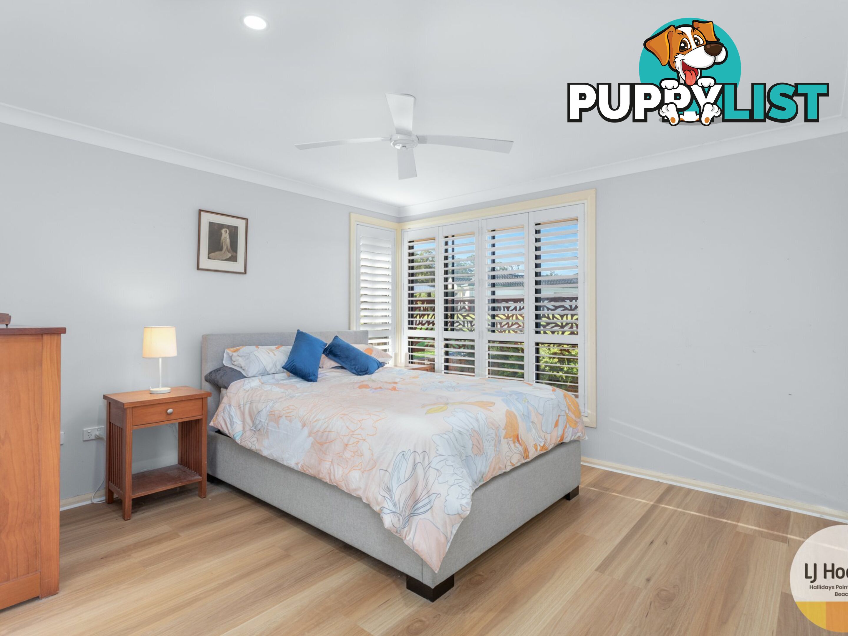 9 Barber Close TALLWOODS VILLAGE NSW 2430