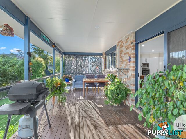 9 Barber Close TALLWOODS VILLAGE NSW 2430