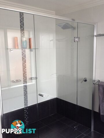 2 Hope Street HALLIDAYS POINT NSW 2430