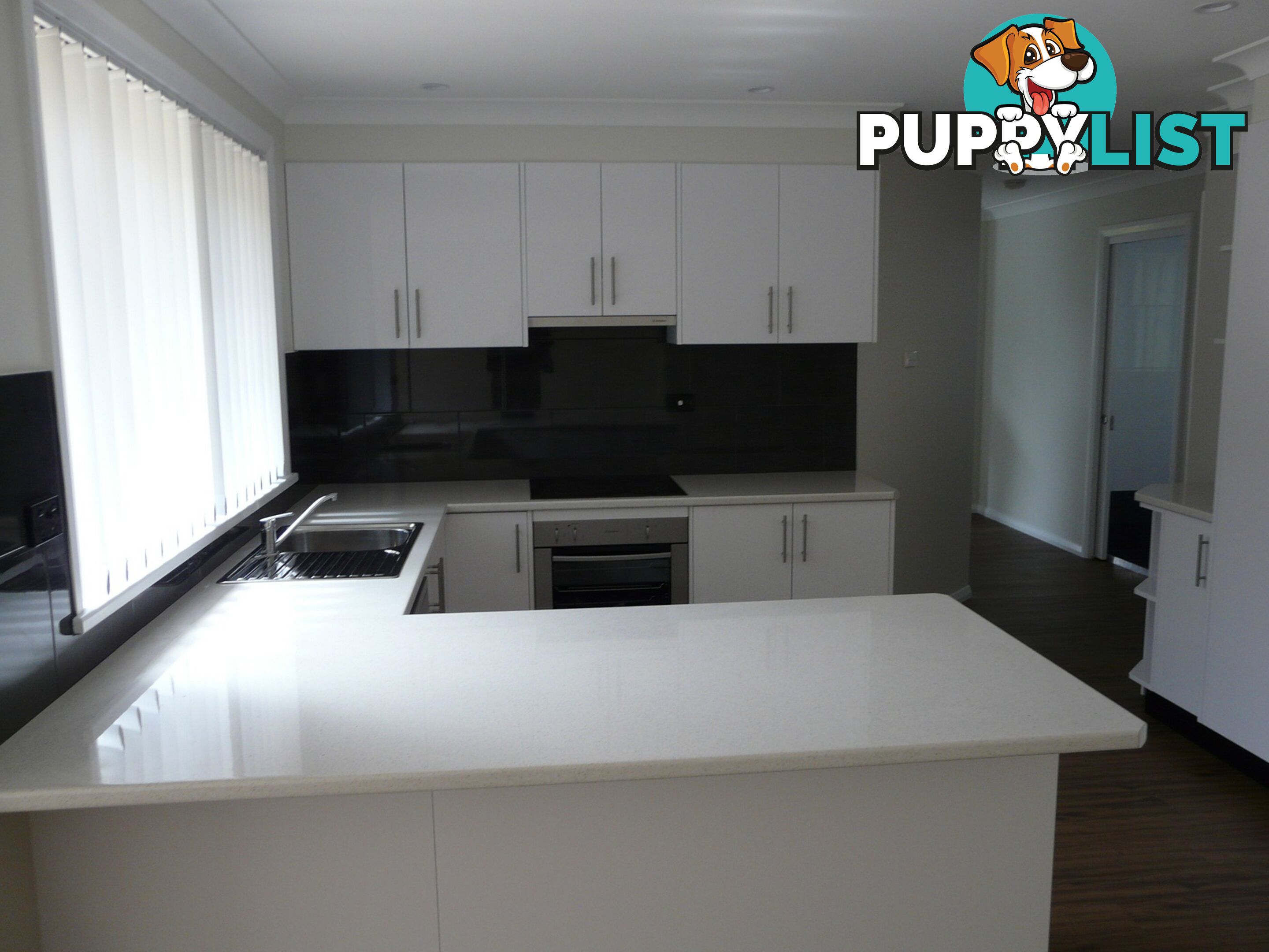 2 Hope Street HALLIDAYS POINT NSW 2430
