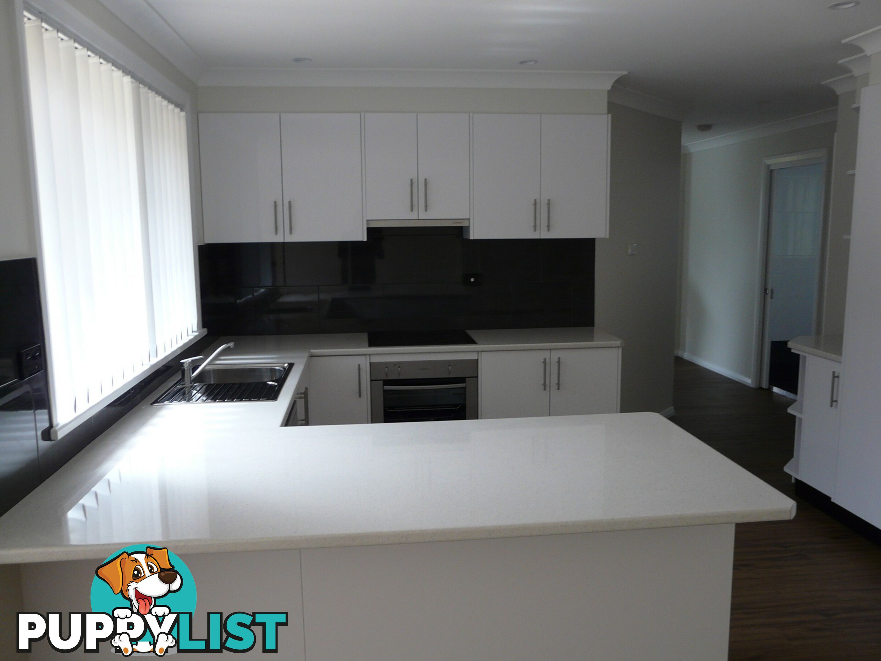 2 Hope Street HALLIDAYS POINT NSW 2430
