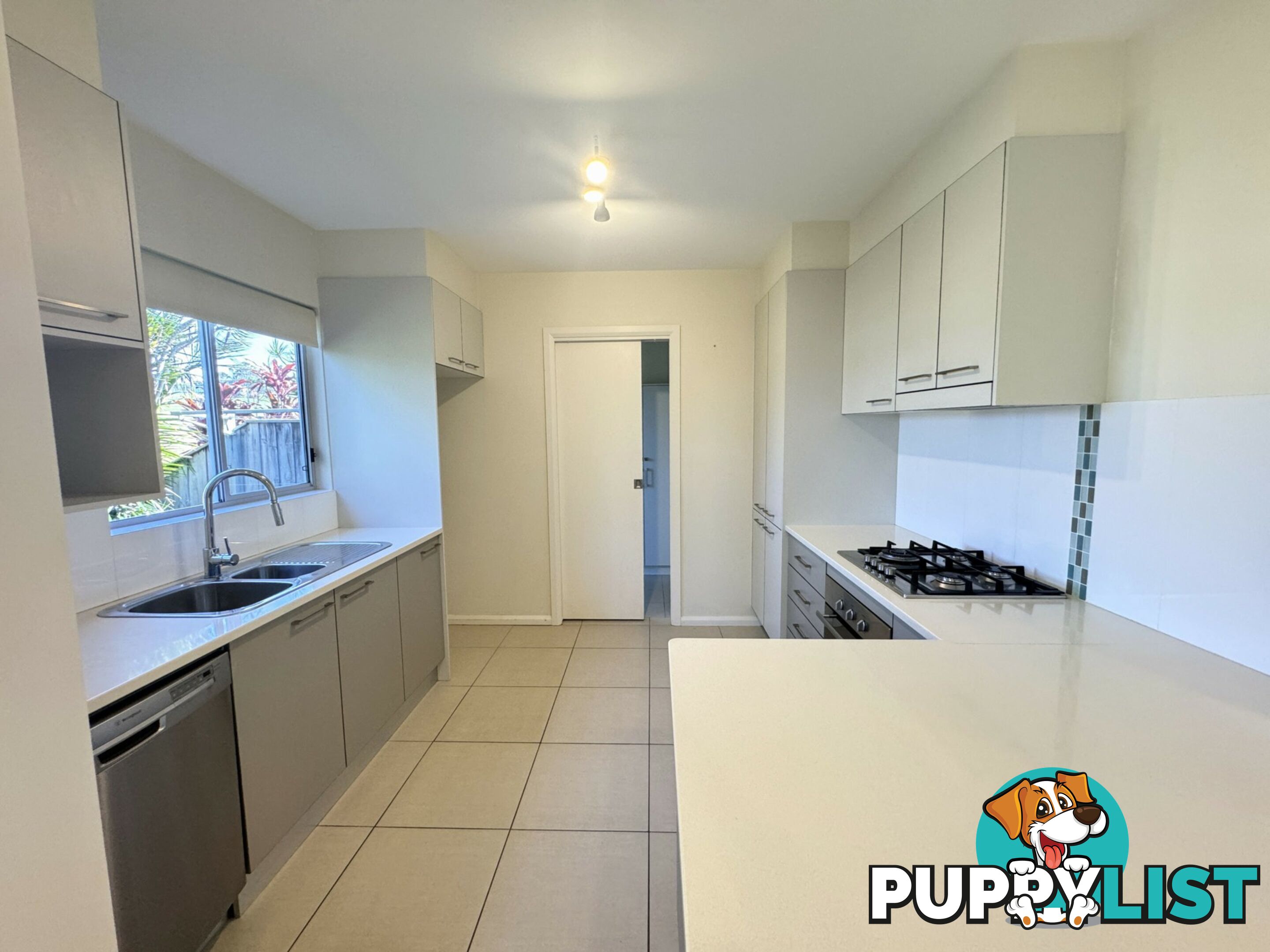 8/33-37 Emerald Drive DIAMOND BEACH NSW 2430