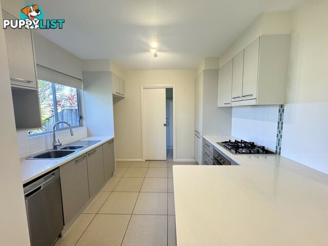 8/33-37 Emerald Drive DIAMOND BEACH NSW 2430