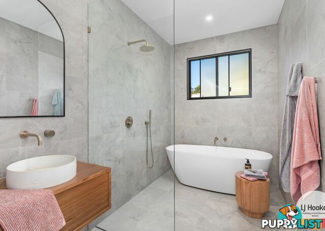 7 Gum Blossom Place TALLWOODS VILLAGE NSW 2430