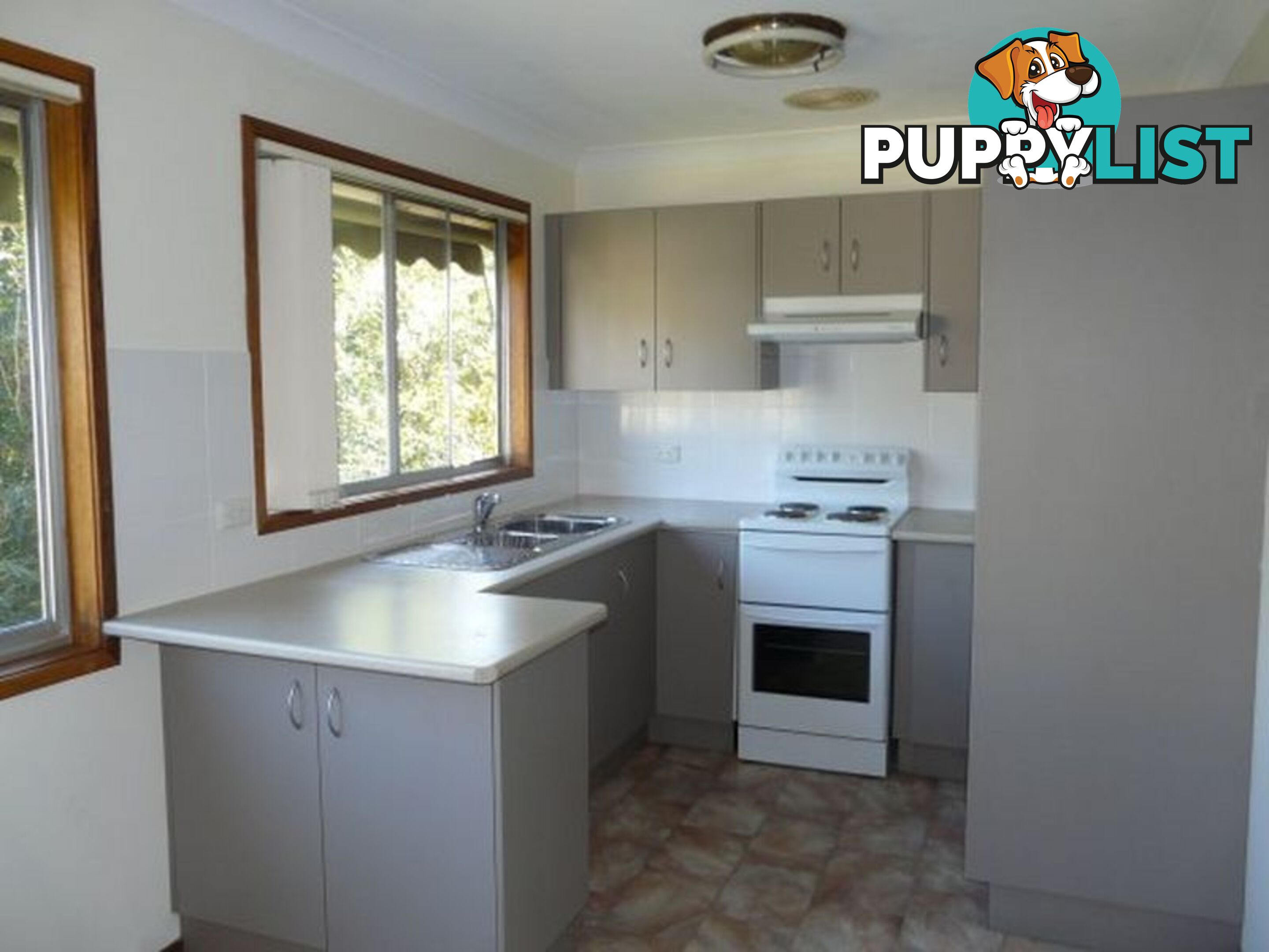 9 Seaview Street DIAMOND BEACH NSW 2430