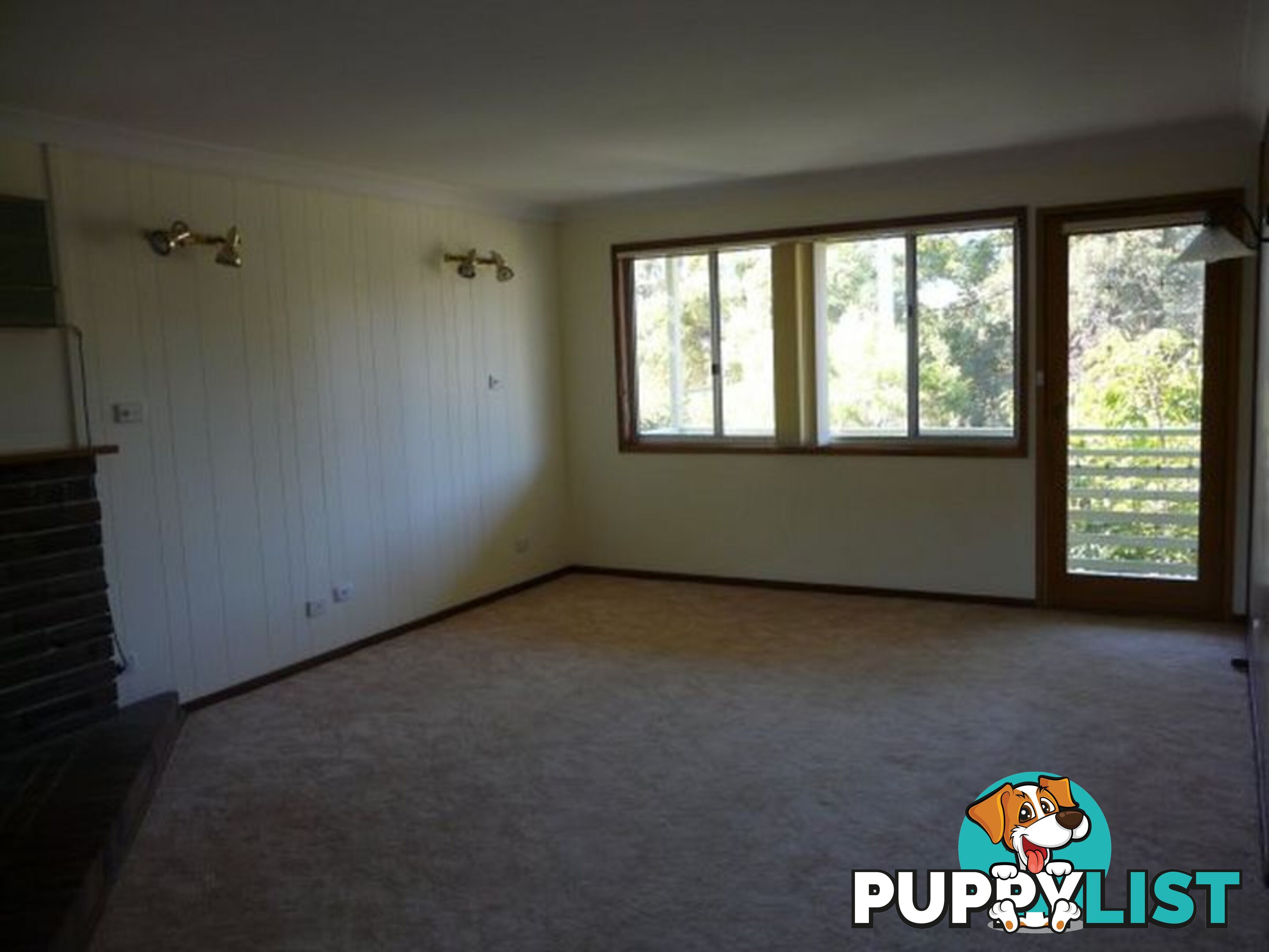 9 Seaview Street DIAMOND BEACH NSW 2430
