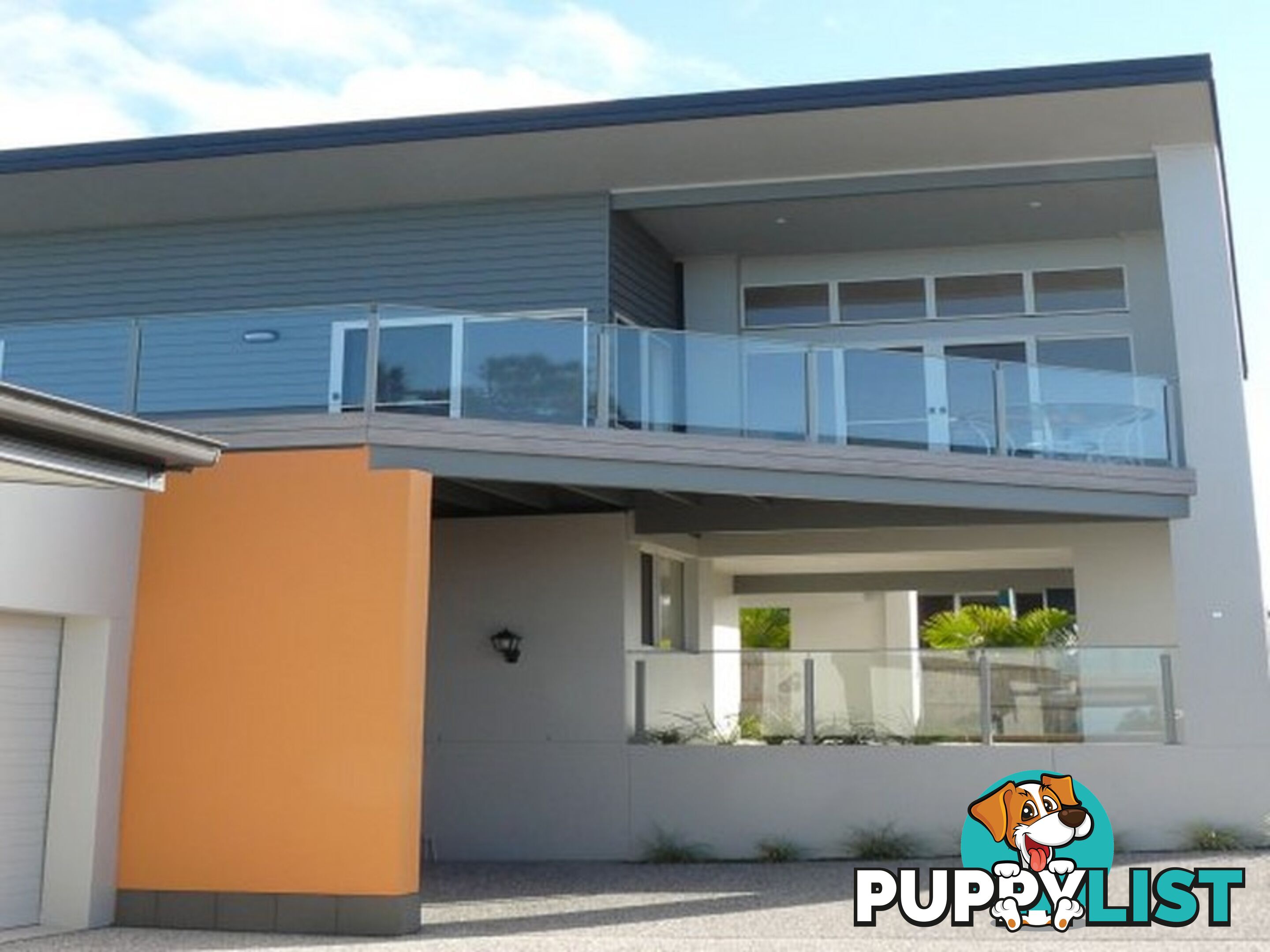 1B Pearl Place HALLIDAYS POINT NSW 2430