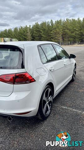 2016 Volkswagen Golf GTI Sedan Manual