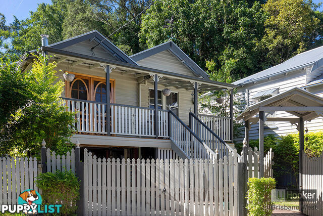 25 Orchard Street TOOWONG QLD 4066