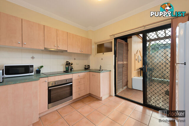 1/126 Sylvan Road TOOWONG QLD 4066