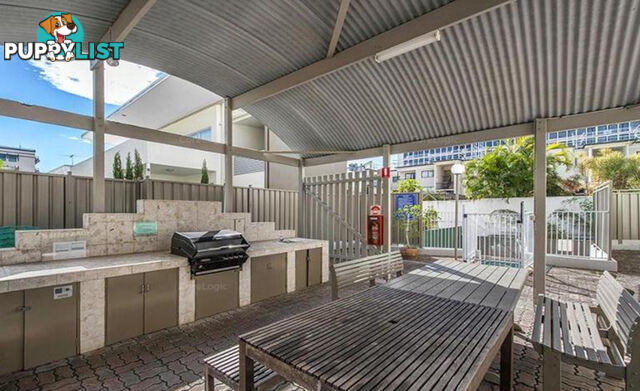 4/32 Fortescue Street SPRING HILL QLD 4000