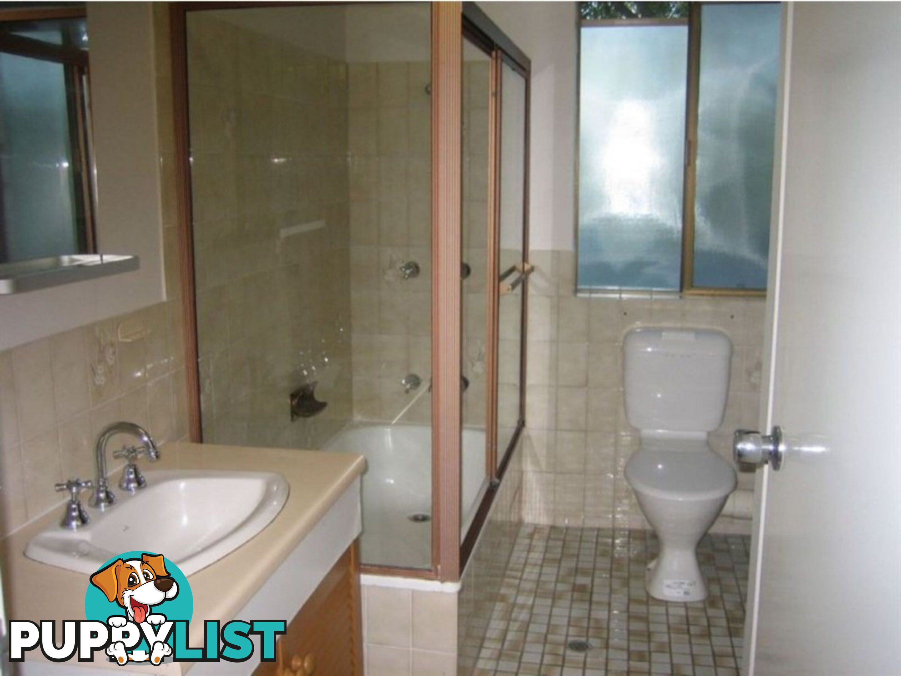 2/11 Foxton Street INDOOROOPILLY QLD 4068