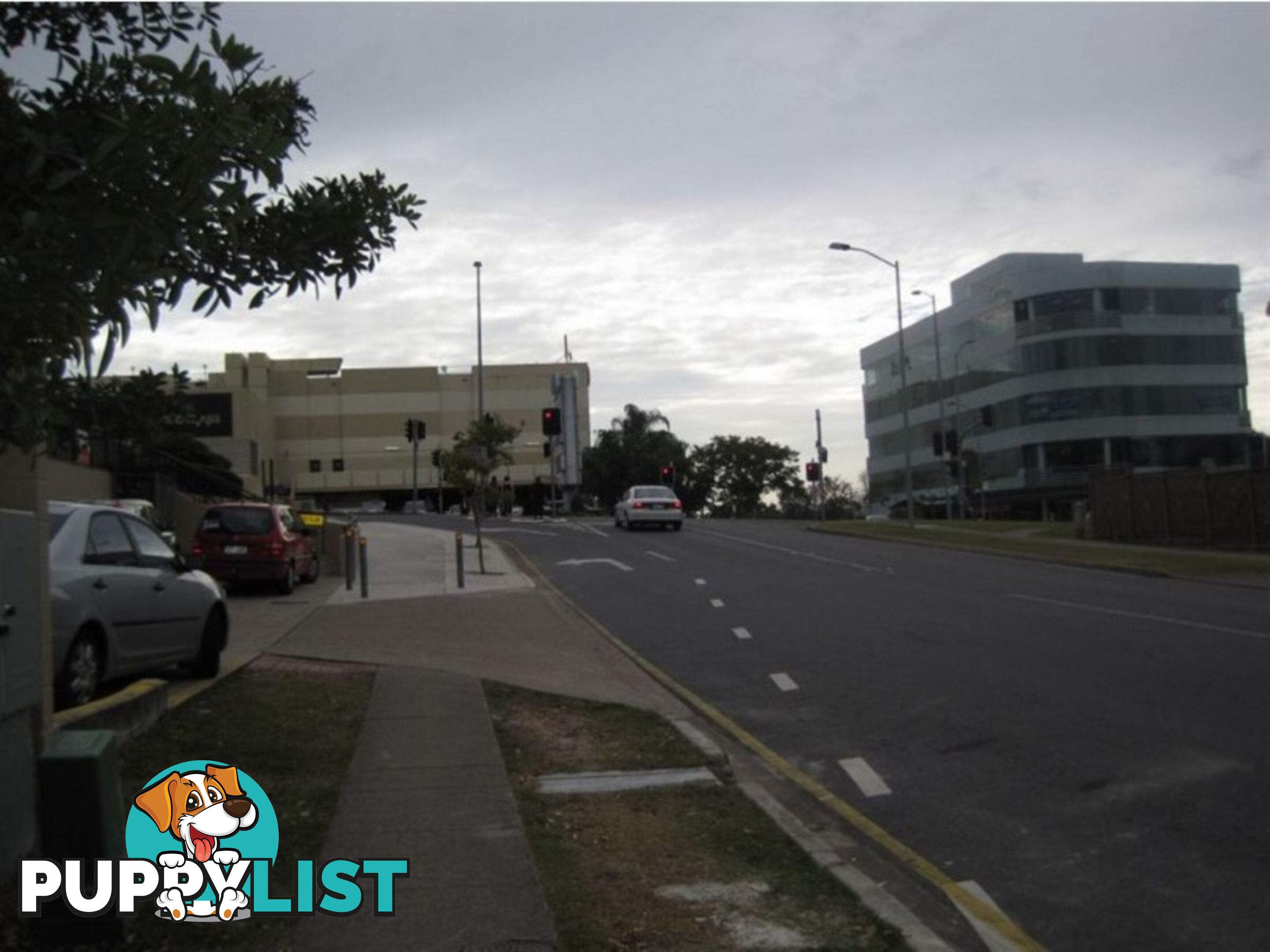 2/11 Foxton Street INDOOROOPILLY QLD 4068