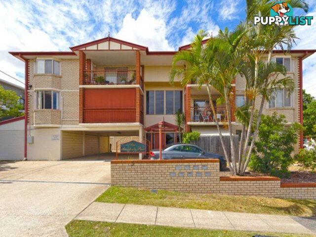 4/3 Haig Street COORPAROO QLD 4151