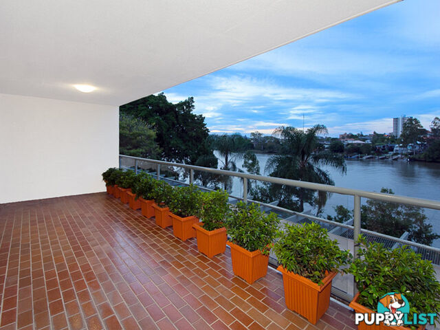 6/164 Macquarie Street ST LUCIA QLD 4067