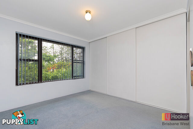 23/26 Carr Street ST LUCIA QLD 4067