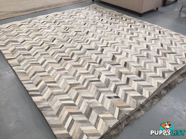 Massive Rug Clearance! SAMPLES AND DISPLAYS