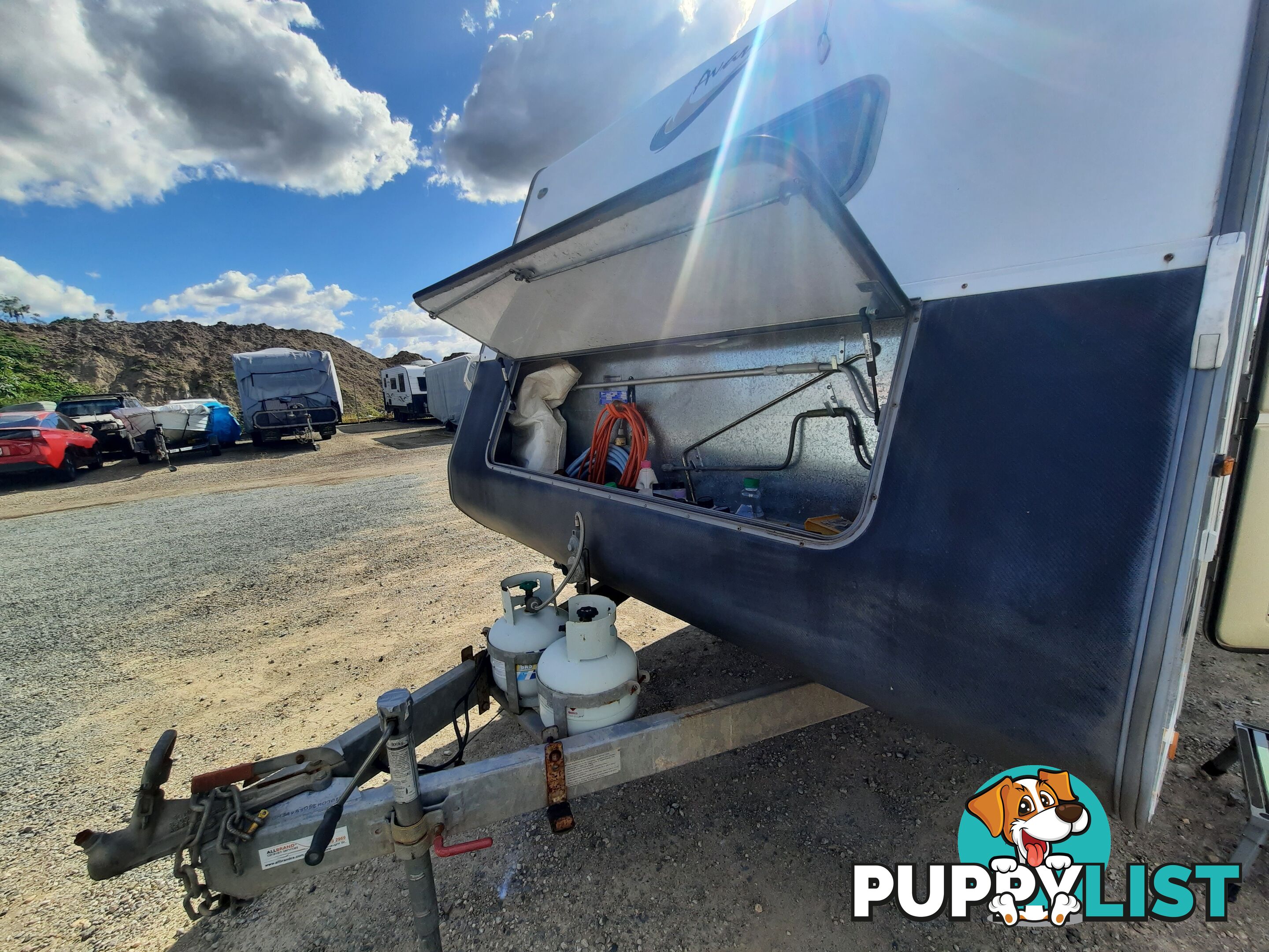 Caravan 2012 Avan 400 Series
