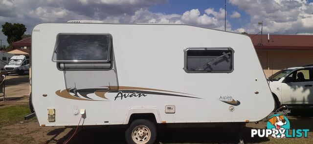 Caravan 2012 Avan 400 Series