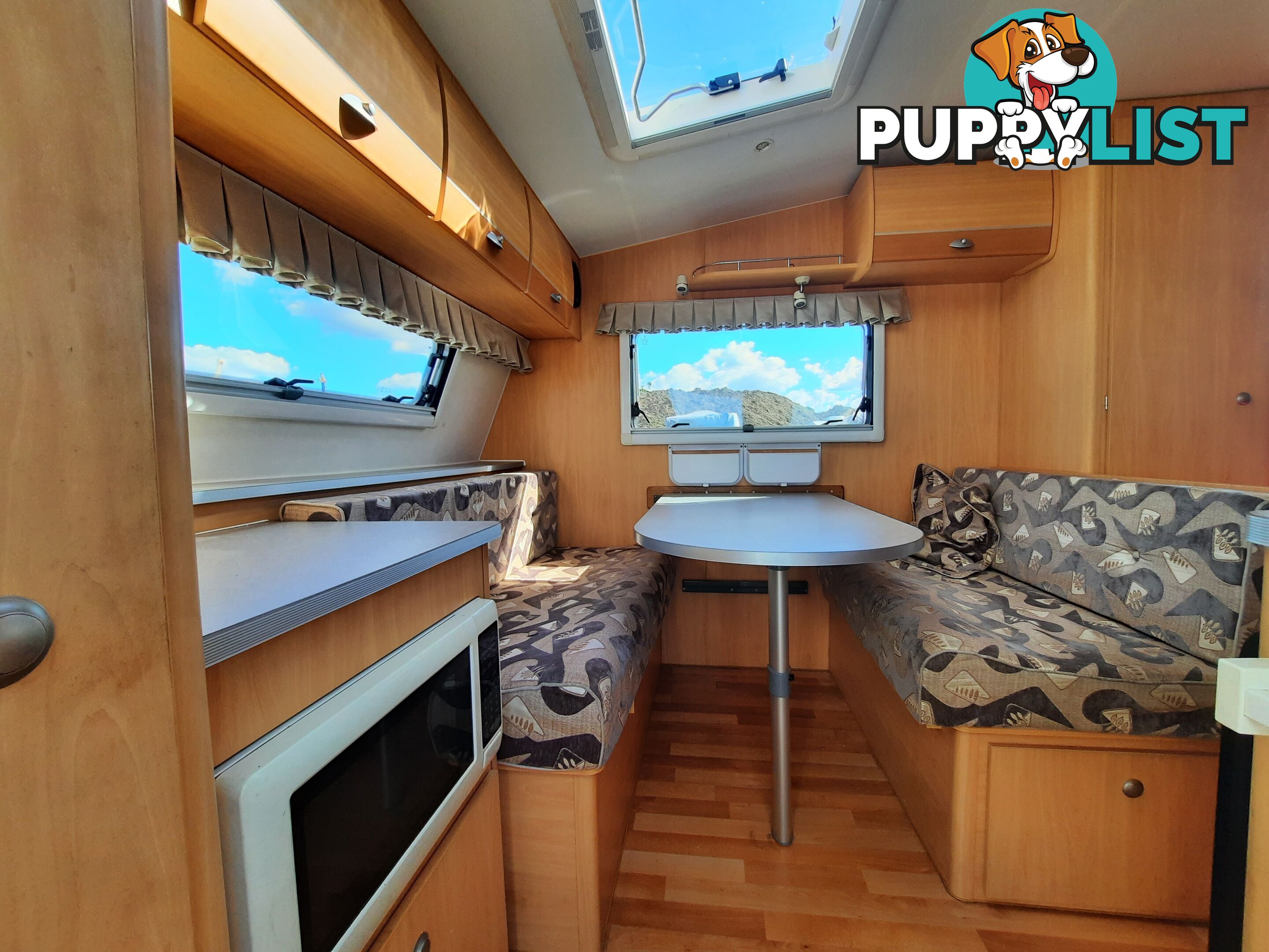 Caravan 2012 Avan 400 Series