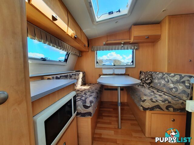 Caravan 2012 Avan 400 Series