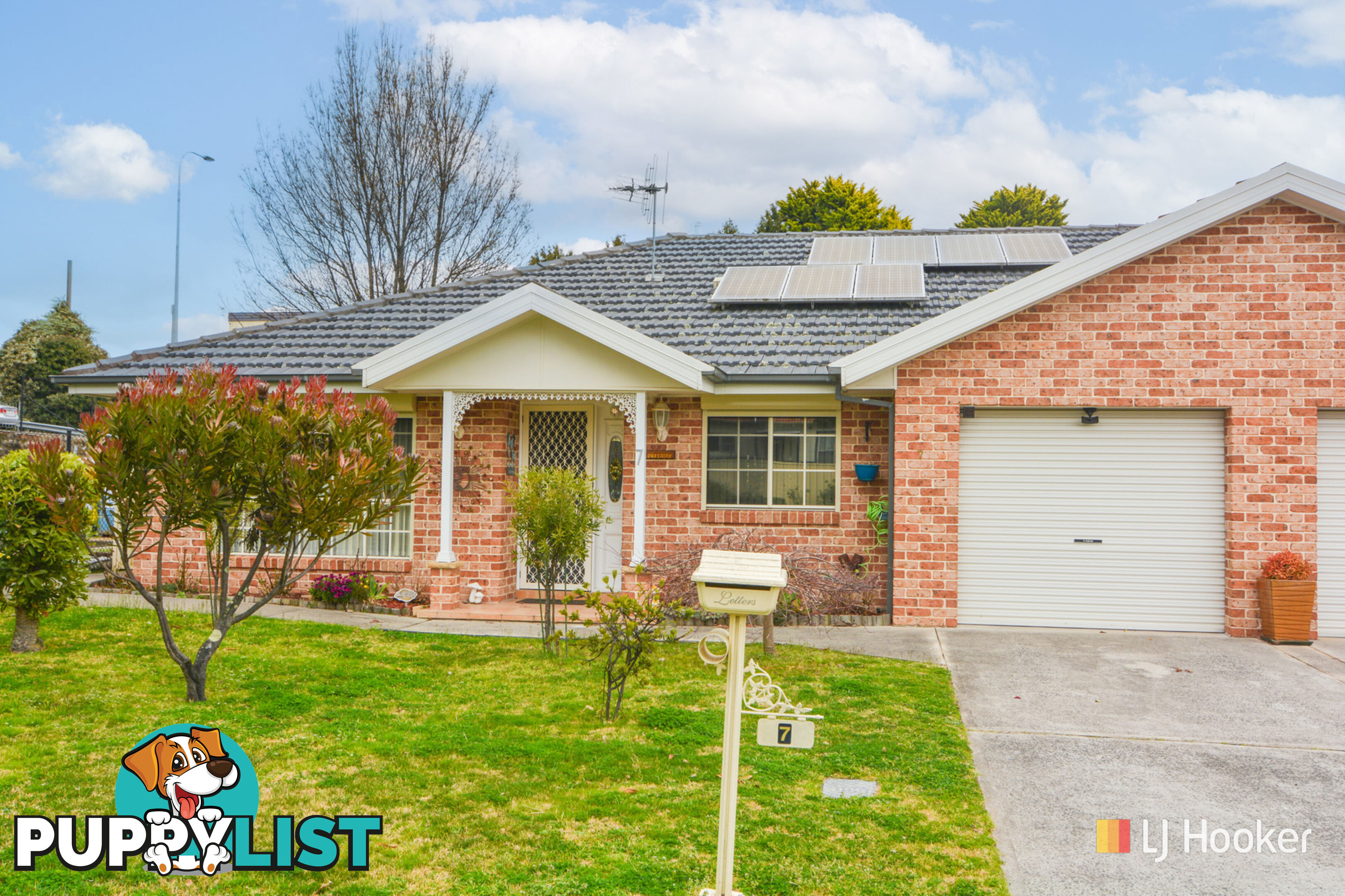 7 Barracks Place LITHGOW NSW 2790