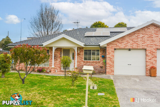 7 Barracks Place LITHGOW NSW 2790