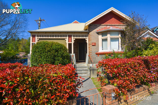 153 Mort Street LITHGOW NSW 2790