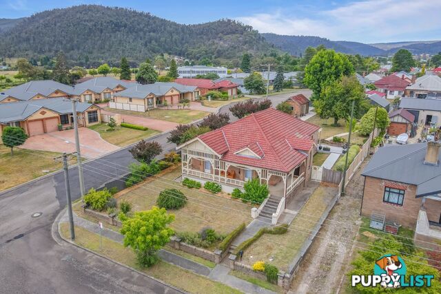 31 Padley Street LITHGOW NSW 2790