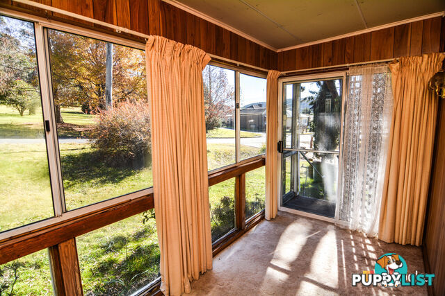 1 Hassans Walls Road LITHGOW NSW 2790